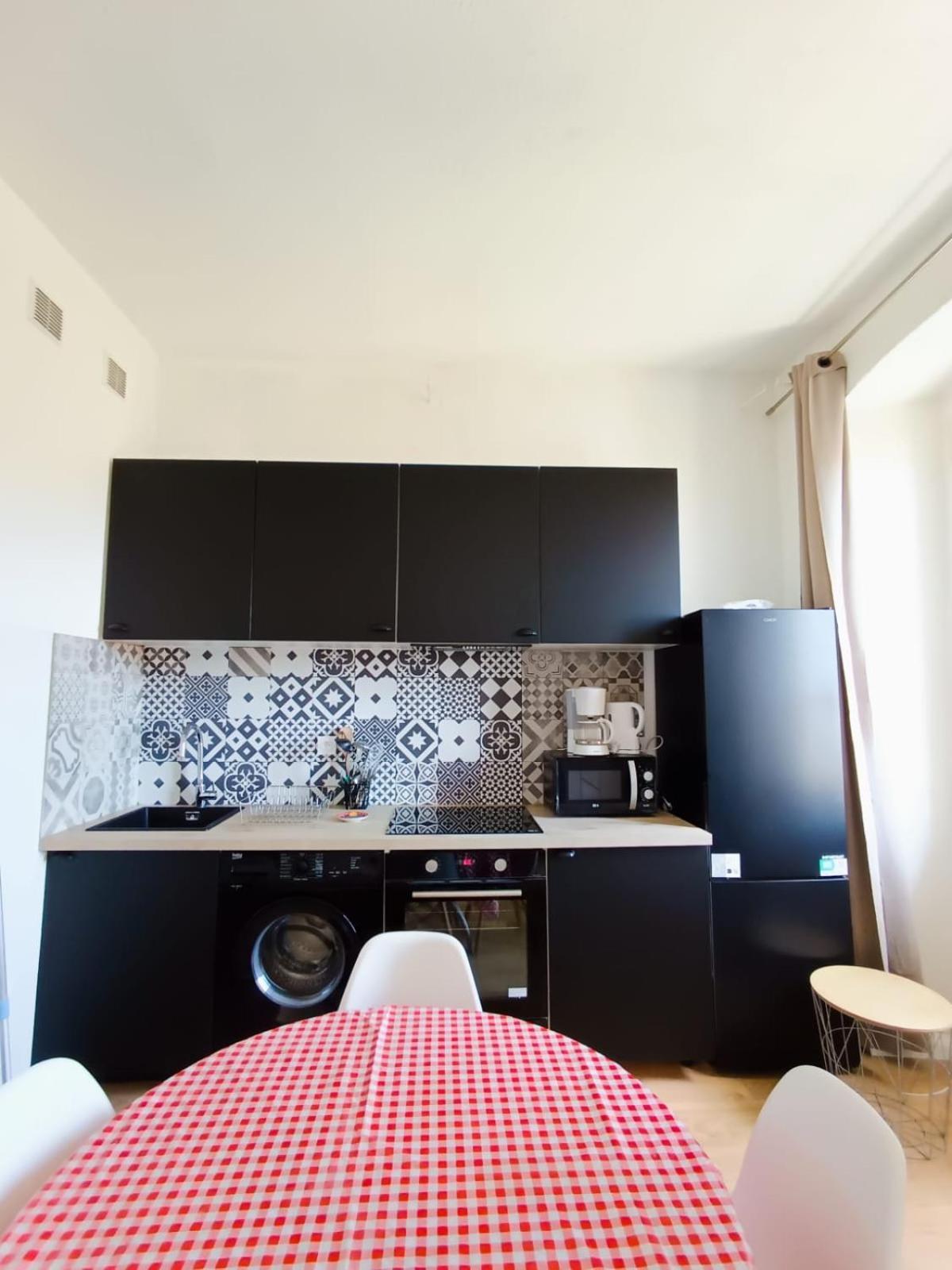 Magnifique Grand 30M2 Refait A Neuf En 2025 Lumineux 4 Couchages Hyper Centre Corte 13 Cours Paoli Wifi Tv Lave Linge ภายนอก รูปภาพ